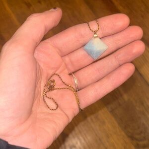 Elegant blue pyramid necklace